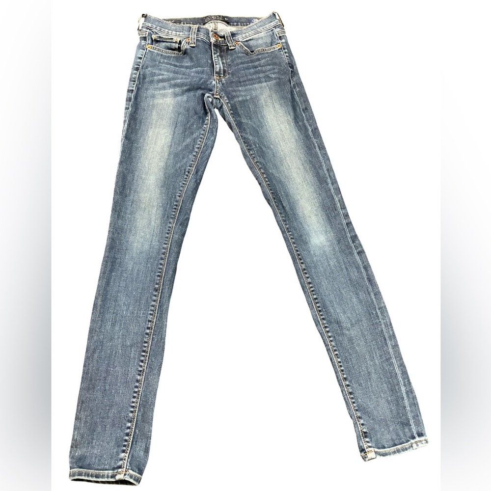 Lucky Brand Women's Light Blue Straight Leg Jeans